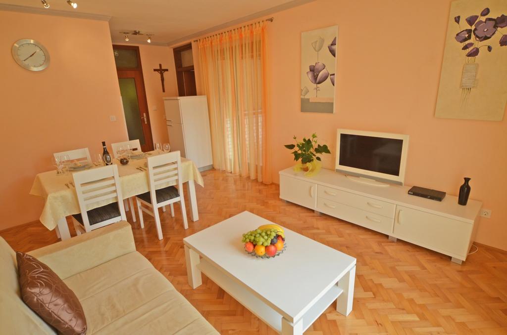 Apartments Benussi 1045 Ρόβινι Εξωτερικό φωτογραφία